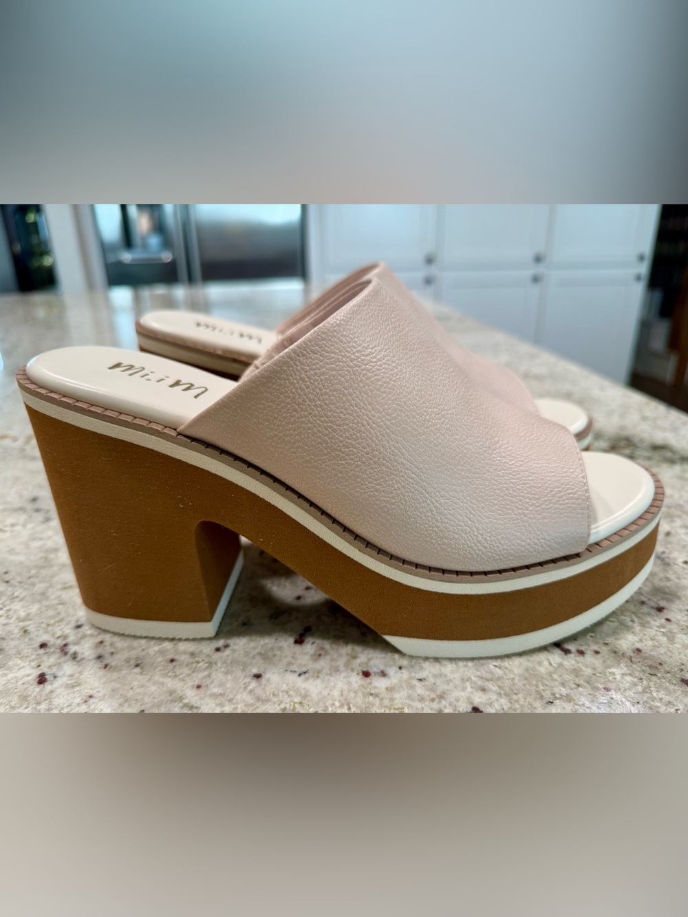Mi.iM Miracle Miles "Jemma" Platform Slide Sandal NWOT